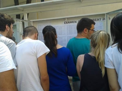 Peste 71% dintre absolvenţii de liceu din Galaţi au luat BAC-ul „din prima"