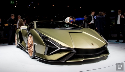 Lamborghini va lansa modele hibride, dar pregăteşte şi primul supercar full-electric