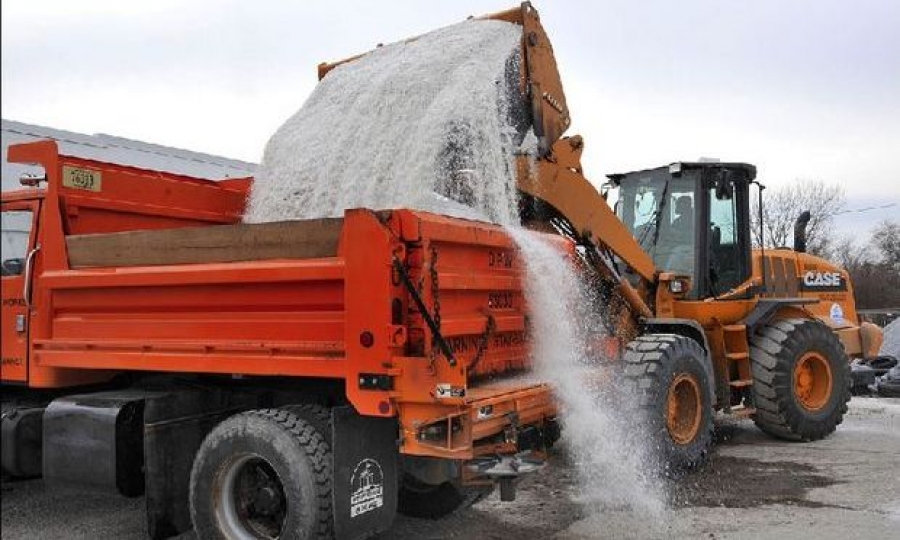 CNAIR, pregătită pentru sezonul de iarnă: Avem stocurile necesare de sare, nisip, clorură de calciu!