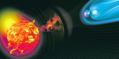 Câmpul magnetic al Soarelui îşi va inversa polaritatea în următoarele luni