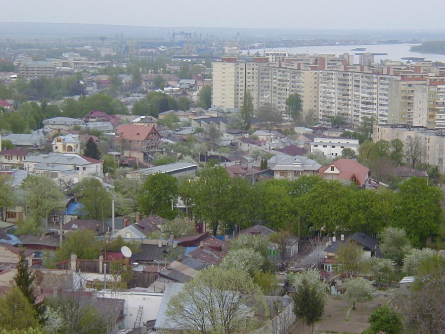 Peste 40% dintre români, activi pe piaţa imobiliară