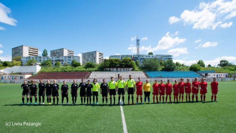 „Panterele negre” de la FC Universitatea au fost muşcate de „tăietoarele de lemne” din Dolheşti