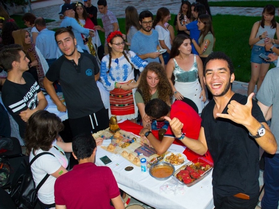 "Global Village" Galaţi 2018: Cea mai intensă competiţie multiculturală a acestui an