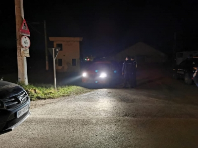 Beat şi supărat pe carantină, un bărbat din Iveşti s-a luat la harţă cu jandarmii