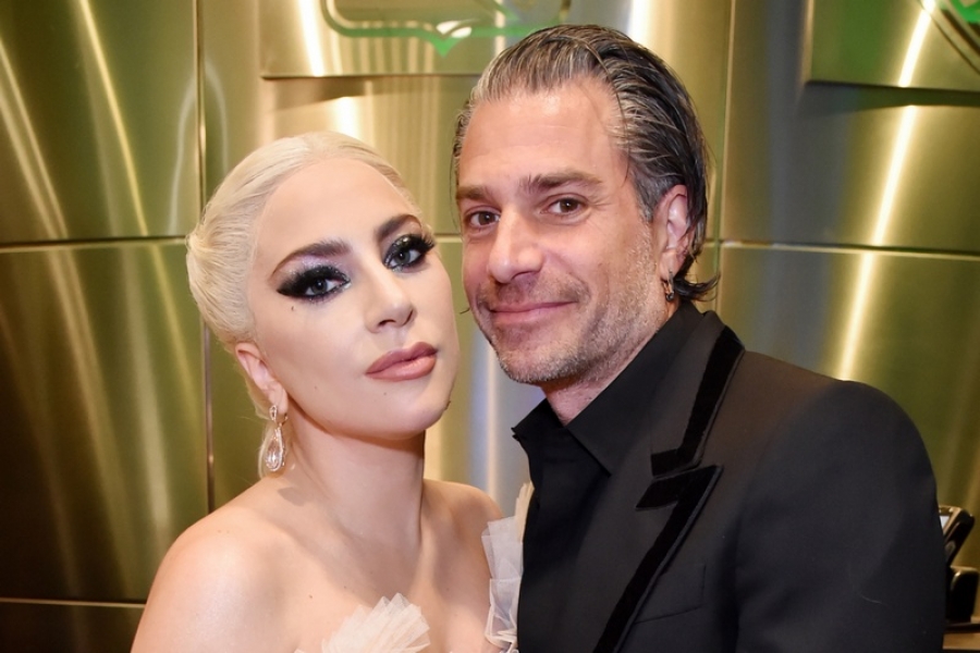 Lady Gaga s-a despărţit de logodnicul ei, Christian Carino
