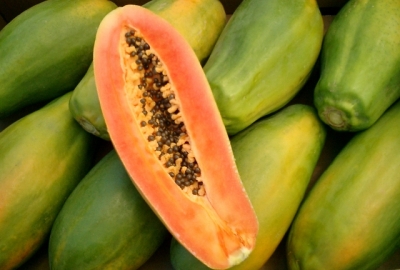 Papaya este un remediu natural pentru multe boli