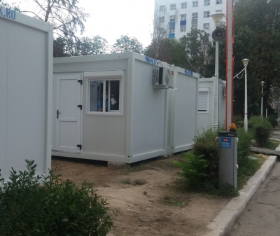 Containere medicale pentru zona tampon UPU de la Judeţean (FOTO)