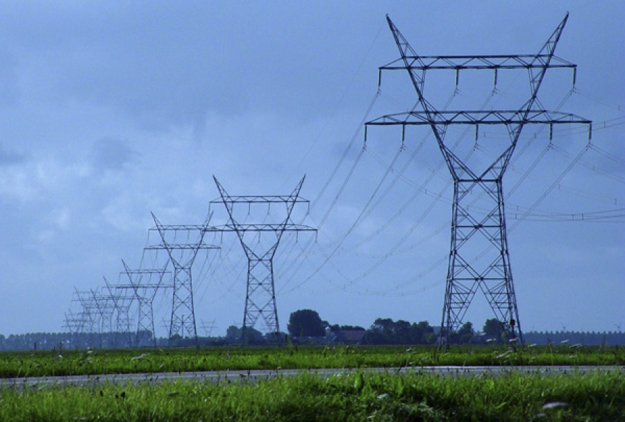 Resursele de energie electrică ale României au scăzut cu 3%, în primele zece luni