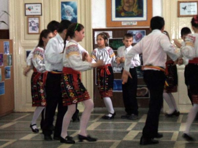 Să nu îngropăm tradiţiile în uitare
