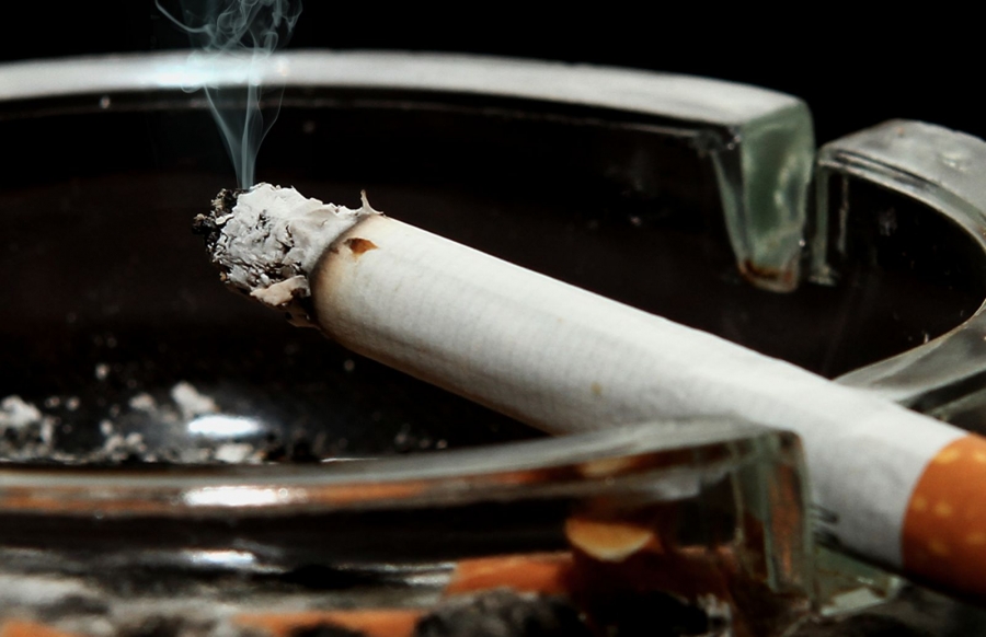 Expunerea angajaţilor din UE la efectele negative ale fumatului pasiv este în creştere