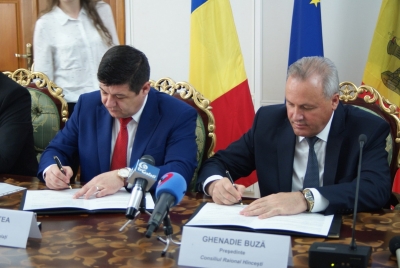 CJ Galaţi şi Consiliul Raional Hînceşti şi-au dat mâna pentru investiţii de 2,8 milioane de euro