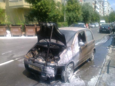 A luat foc în drum spre service