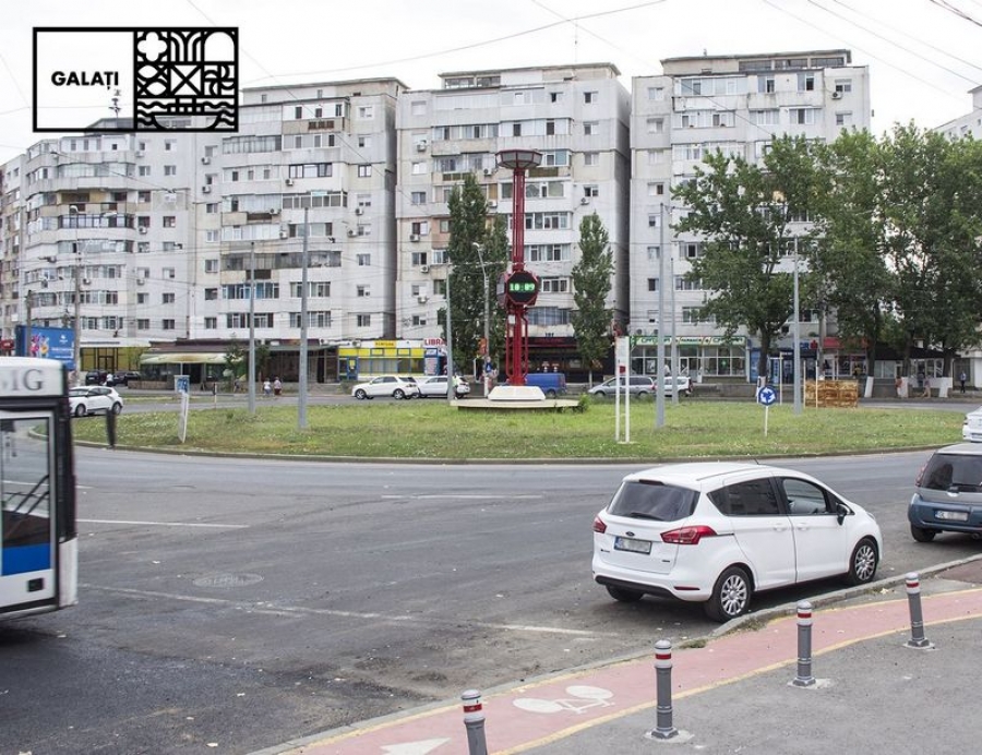 Rondoul din Micro 19, accesorizat, înflorat şi irigat, cu surle şi trâmbiţe