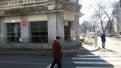 Pasaj pietonal pe lângă Palatul “Simion Gheorghiu”