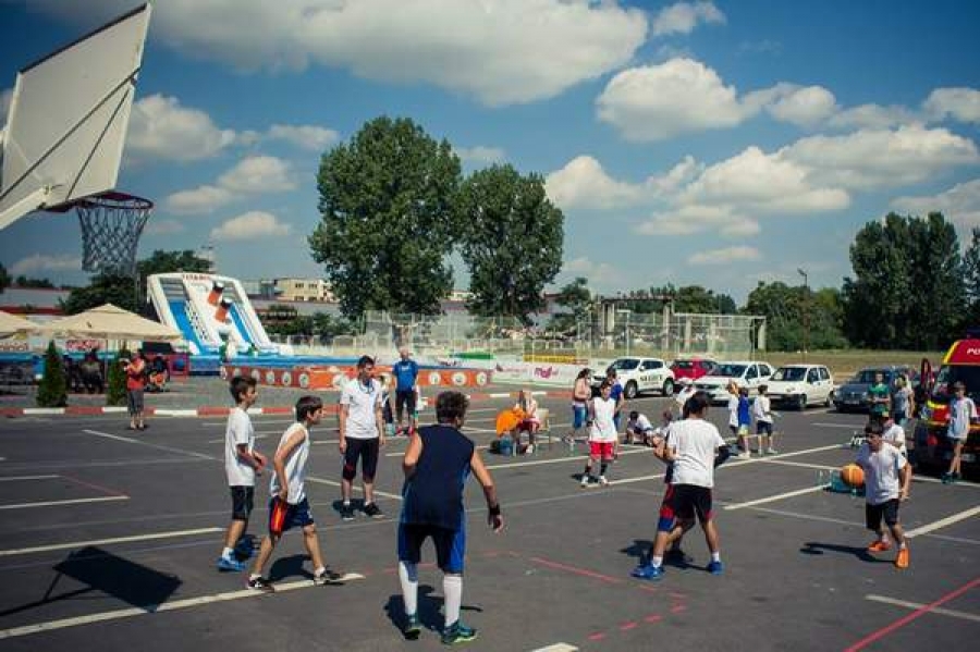 Turneul de streetball de la mall şi-a desemnat laureaţii