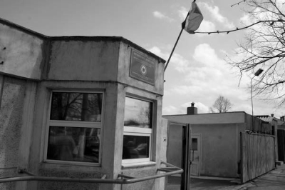 Un alt deţinut gălăţean a încercat să se spânzure în baie
