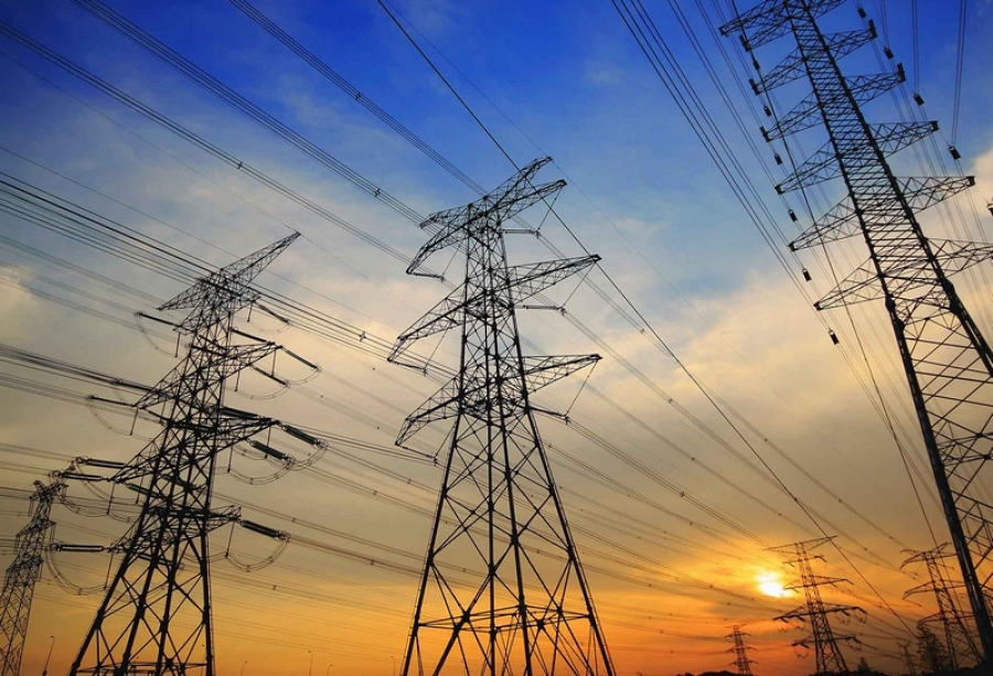 ANRE: Preţul final al energiei electrice pentru populaţie nu va creşte de la 1 iulie