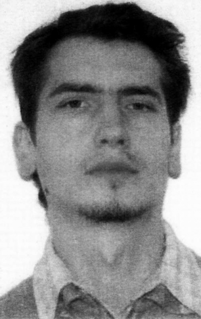 Tânăr căutat de părinţi după ce a dispărut fără urmă