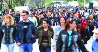 Eurobarometru: 83 la sută dintre români consideră că sărăcia a crescut în ţara lor în ultimul an