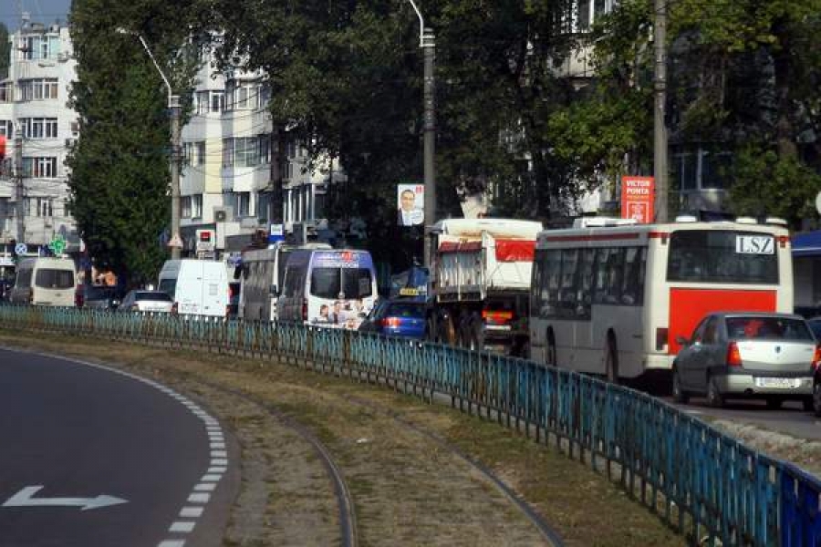 Astăzi, anchete de trafic pentru întocmirea planului de mobilitate urbană