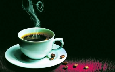 Cafeaua consumată excesiv creşte riscul de deces, însă doar asociată cu alţi factori de risc