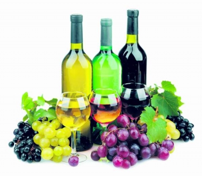 Strugurii şi vinul roşu contribuie la arderea grăsimilor