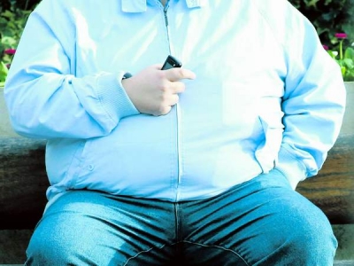 Dereglementarea pieţei alimentează epidemia de obezitate din lume