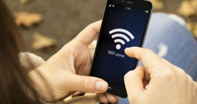 4.500 de şcoli din România vor avea acces la internet wireless