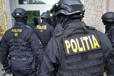Percheziţii, în Galaţi, la persoane suspectate de deturnare a licitaţiilor publice