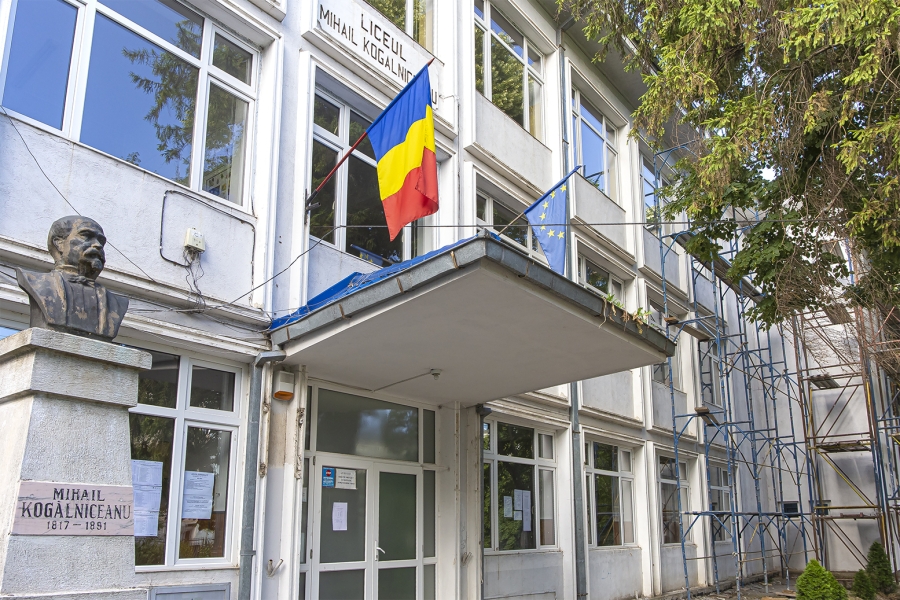 Începe modernizarea Colegiului Naţional „Mihail Kogălniceanu”
