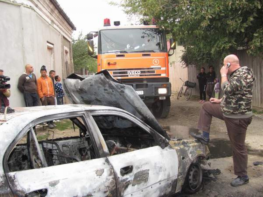 Pericol de explozie în Valea oraşului de la un taxi