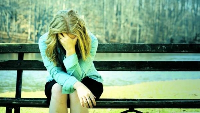 Depresia, principala boală de care suferă adolescenţii