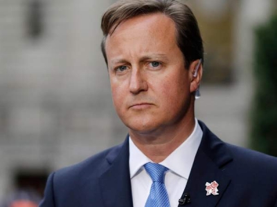 Premierul britanic a anunţat că le va arăta uşa imigranţilor ilegali