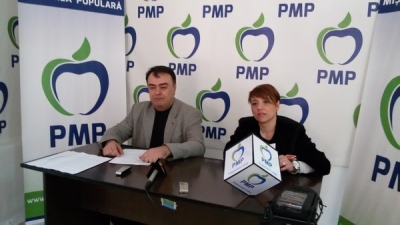 PMP a strâns circa 4.000 de semnături pentru demiterea primarului