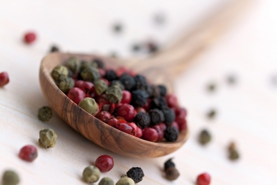 Piperul are efect antioxidant şi antibacterian