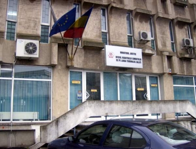 Datele Registrului Comerţului arată că românii au prins iar, ce-i drept timid, gustul afacerilor