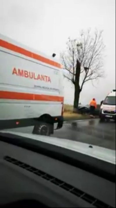 Accident rutier pe ploaie, pe D.N. 26, în localitatea Tulucești