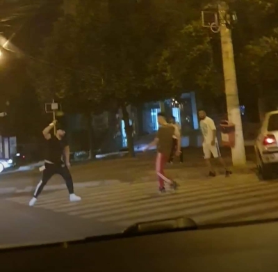 Mâini tăiate și masini distruse, în centrul Galațiului (VIDEO)