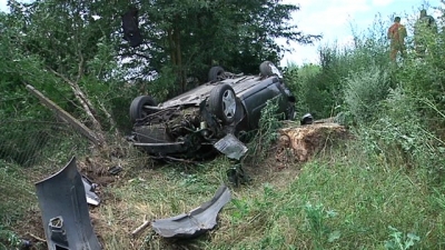 Două vieţi curmate în urma accidentului de pe DJ 251: O femeie și un copil de 4 ani