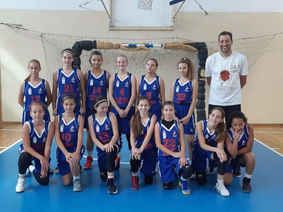 Fetele Under 13 de la Phoenix au câştigat tot la Craiova, băieţii Under 13 şi Under 16, câte o victorie