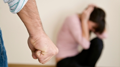 Ziua şi bătaia: Peste 1.000 de conflicte în familie, aplanate de poliţiştii gălăţeni