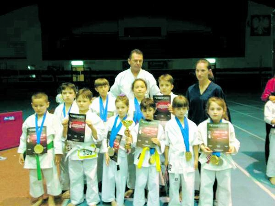 Karate Club a dat recital la Europene, unde a cucerit 45 de medalii