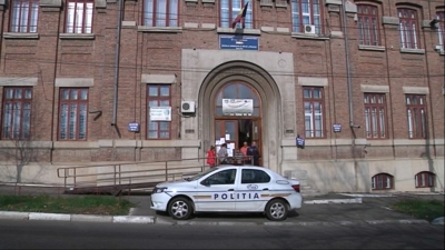 Ciudățenie: 1.900 de oameni la o adresă, corigenți la vot (FOTO)
