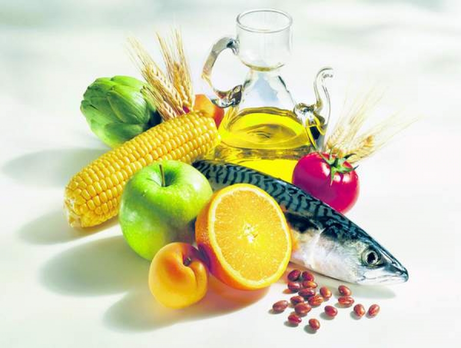 Fructe, legume şi peşte pentru prevenirea cancerului de colon