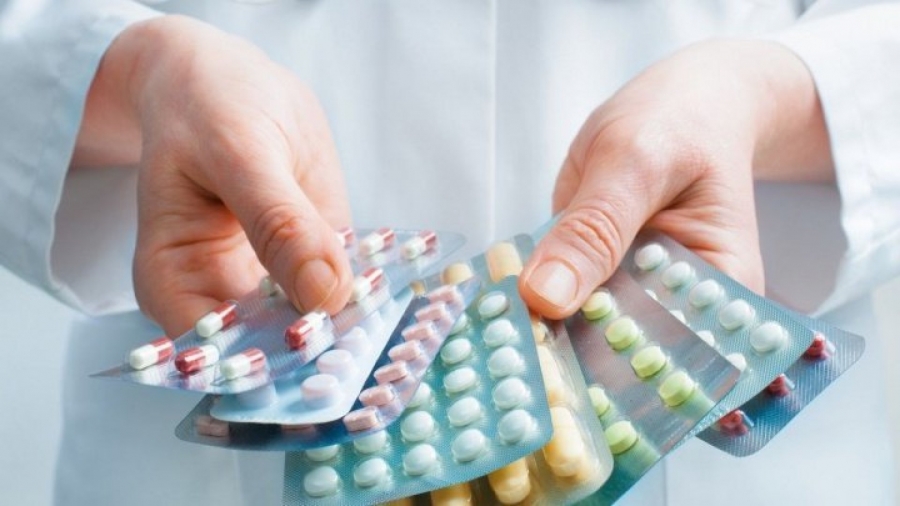 ANMDMR a dispus blocarea vânzării în farmacii a medicamentelor pe bază de ranitidină