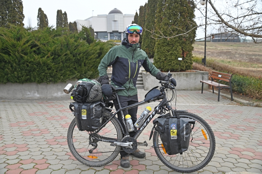Un celebru biciclist de anduranţă polonez a tranzitat Galaţiul
