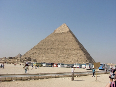 Piramida lui Kefren, redeschisă pentru turişti