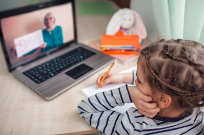 Învăţământ: Galaţiul este al patrulea judeţ cu cele mai multe clase exclusiv online (TABEL)