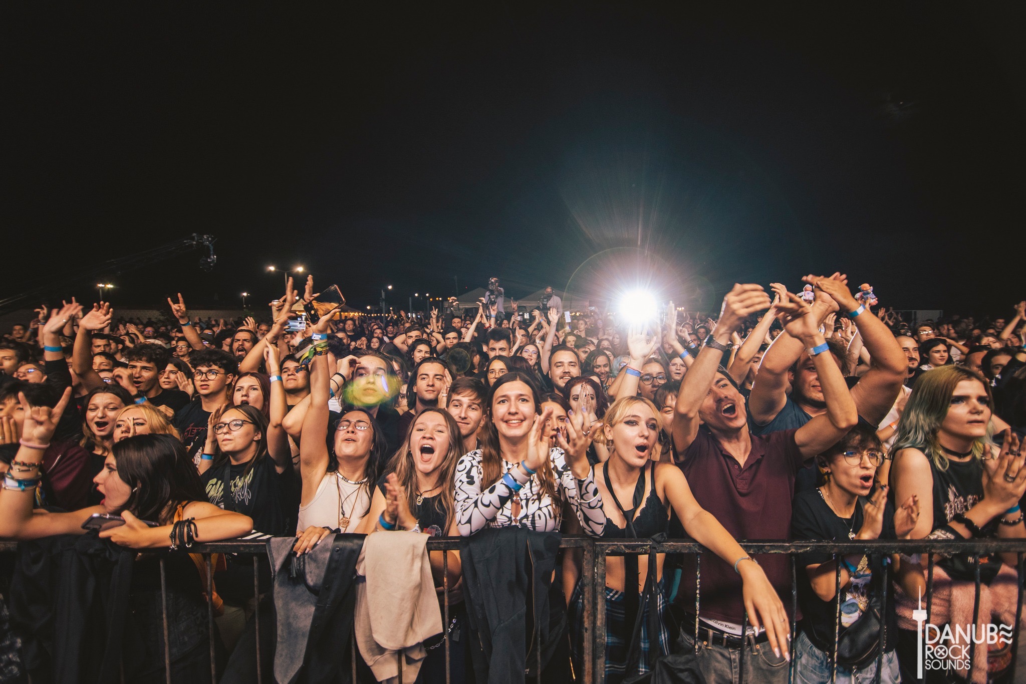 S-au pus în vânzare biletele pentru Festivalul Danube Rock Sounds 2023