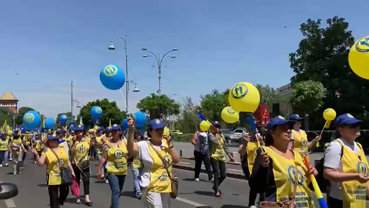 Peste o sută de gălățeni din Sănătate, la protestul din București (FOTO/VIDEO)